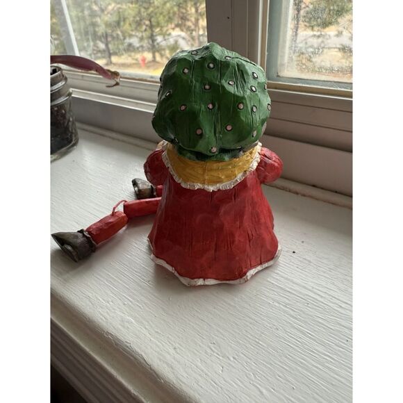 Christmas Miss Claus  Sitting On Shelf - Picture 5 of 5